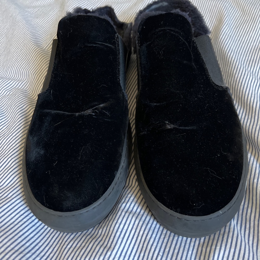 Salvatore feeragamo black velvet slippers 9